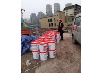 毛坯房水泥墻用手一劃就掉沙，用治沙靈砂漿修復(fù)液不鏟墻