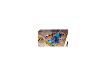 專(zhuān)門(mén)用于陶瓷行業(yè)泥漿倒?jié){泵ZN50-50-1.5
