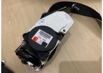 奔馳GLK級 W204安全帶 節(jié)氣門 氧傳感器 冷疑器