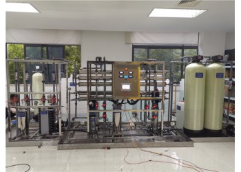 無錫超純水設備  電子行業超純水設備  實驗室超純水設備