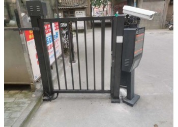 濟(jì)陽小區(qū)廣告小門門禁安裝平陰柵欄小門門禁維修廠家
