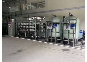 超純水機  新偉環(huán)保有限公司