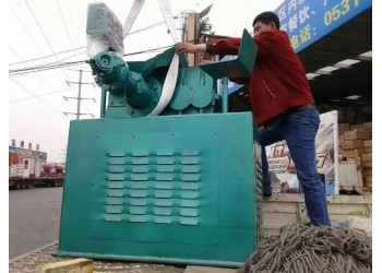 恒戈電焊條生產(chǎn)機(jī)械設(shè)備:技術(shù)是基礎(chǔ) 質(zhì)量是保證