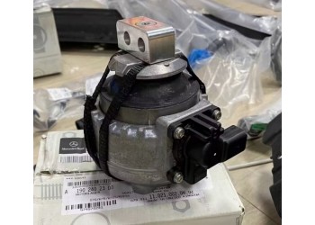 奔馳190機腳膠 發電機 空調泵 空調面板 倒車鏡