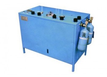 礦用充填泵AE102氧氣充填泵工作原理