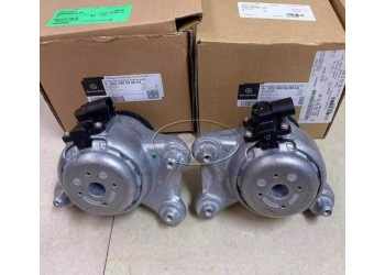 奔馳205 C63機(jī)腳膠 下擺臂 半軸 剎車盤