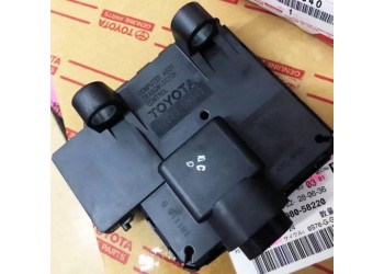 豐田 埃爾法 漢蘭達(dá)大霸王U660變速箱電腦 機(jī)油散熱器